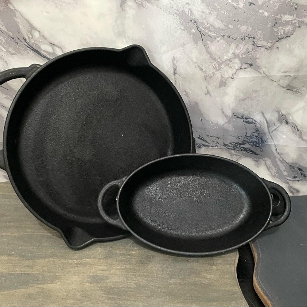The Pioneer Woman Black Cast Iron Skillet and Oval Pan Set